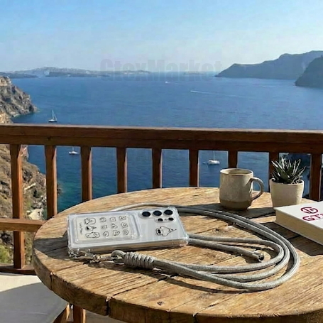 قاب لاولی فرند بی رنگ به همراه جاکارتی و بند آویز سامسونگ