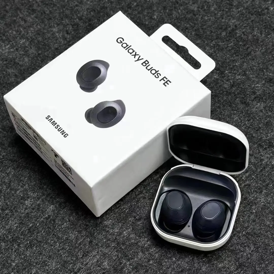 تکنولوژی سه میکروفون در هدفون Galaxy Buds FE برای افزایش کیفیت مکالمه