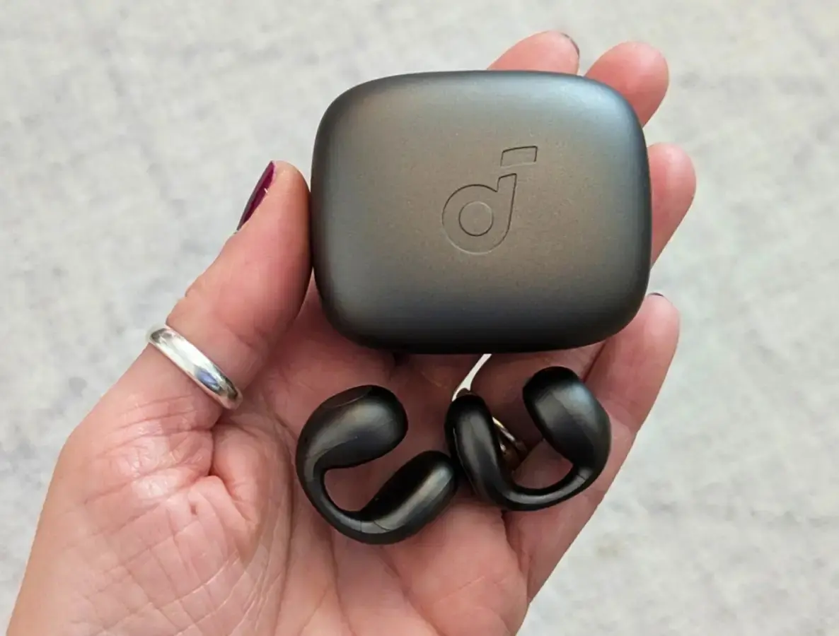 هدفون بلوتوثی انکر SoundCore C40i با طراحی زیبا و صدای باکیفیت